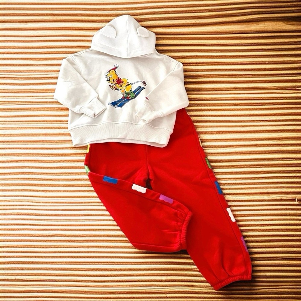 JCPenney x Haribo Hoodie Jogger Pants 4-5 Two Piece Bundle Gummy Bear Unisex